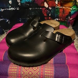Birkenstock newalk ladies black leather clogs size 39